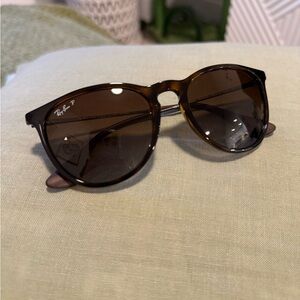 Ray-Ban Erika Classic Polarized Sunglasses